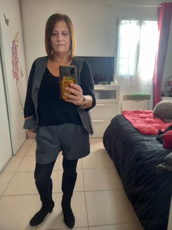 severine 55 ans Nîmes