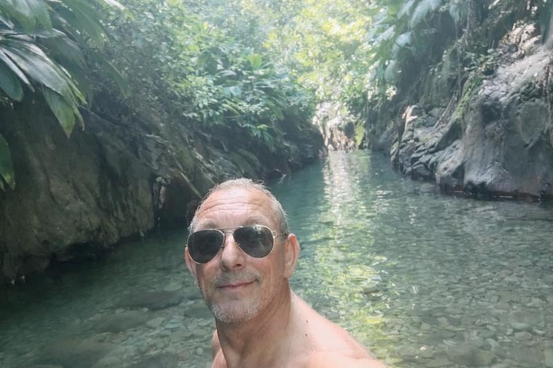 Michel 54 ans Ruffiac