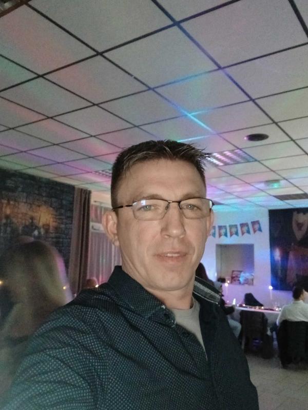 Rudy 45 ans Laventie