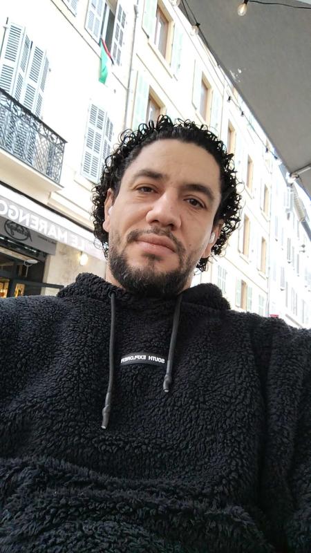 maher 38 ans Marseille