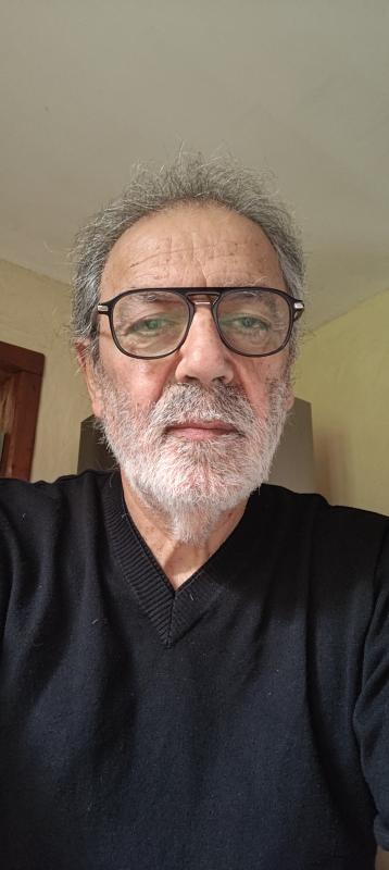 Daniel 71 ans Angoulême