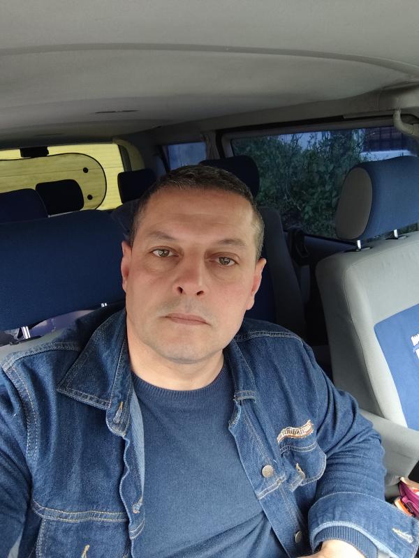 Merle 49 ans Tullins