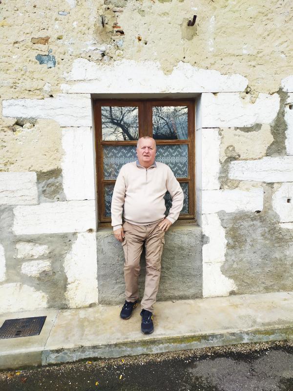 jean 60 ans Les Échelles