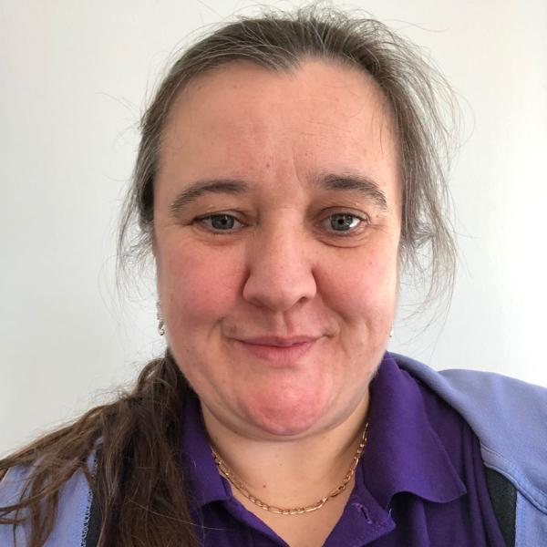 Ghislaine 63 ans Bordeaux