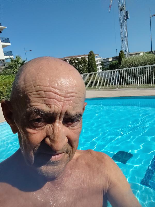 Patrick  19 ans Saint Laurent du Var