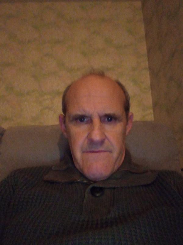 Legrand joel 56 ans Château Gontier