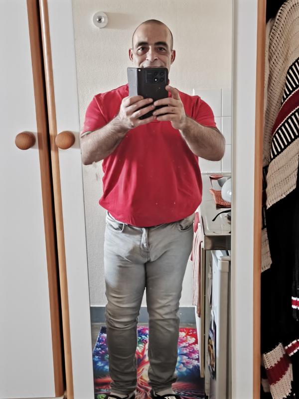 doumag 47 ans Le Petit Quevilly