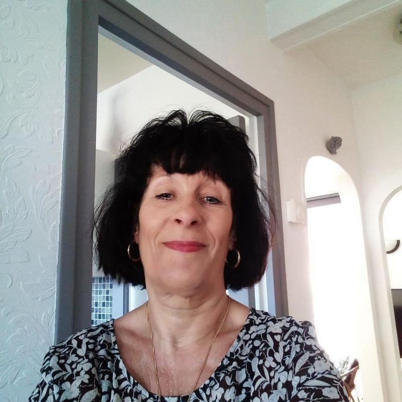 Dominique 67 ans Paris
