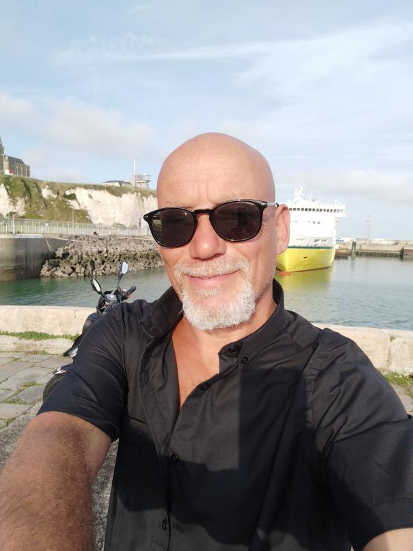 Gérard  53 ans Dieppe