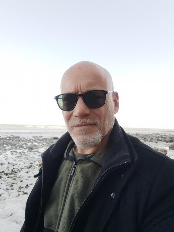 Gérard  53 ans Dieppe