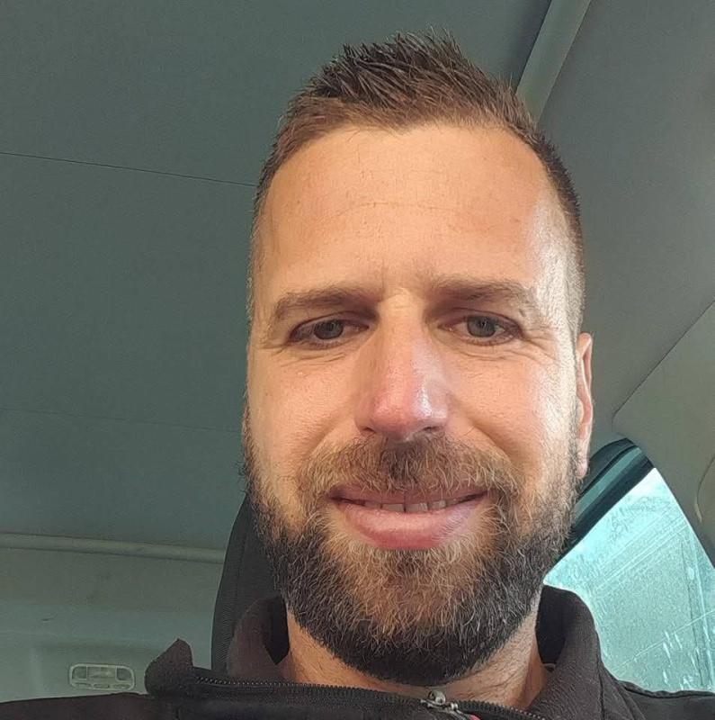 Maxime 37 ans Saint Dolay