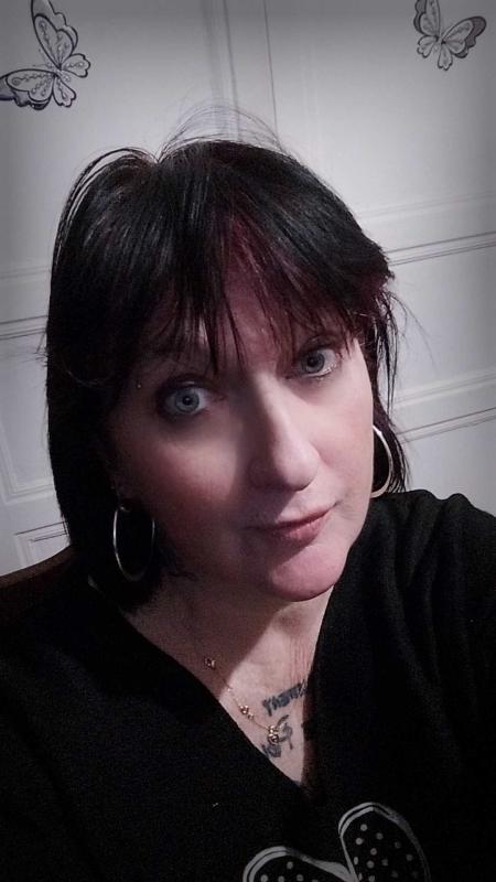 Virginie Christophe 57 ans Calais