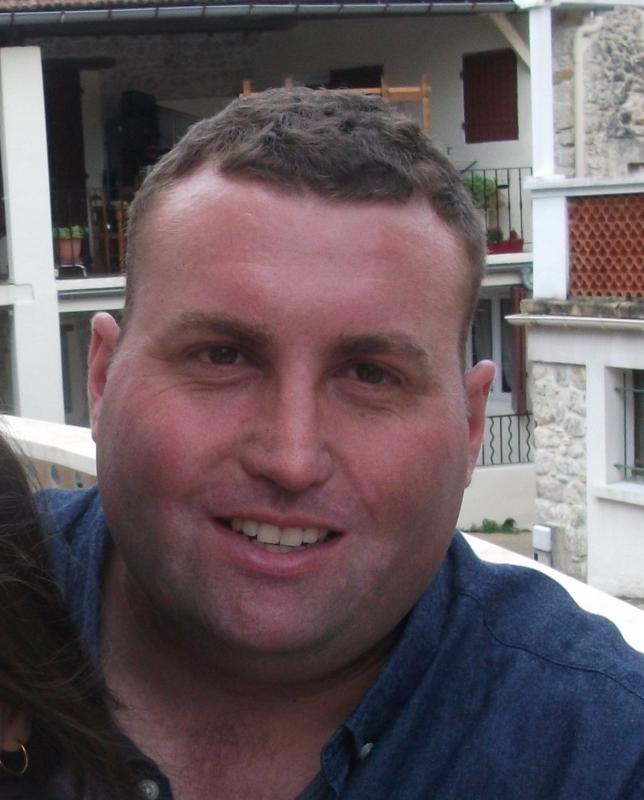 Benjamin 37 ans Alès