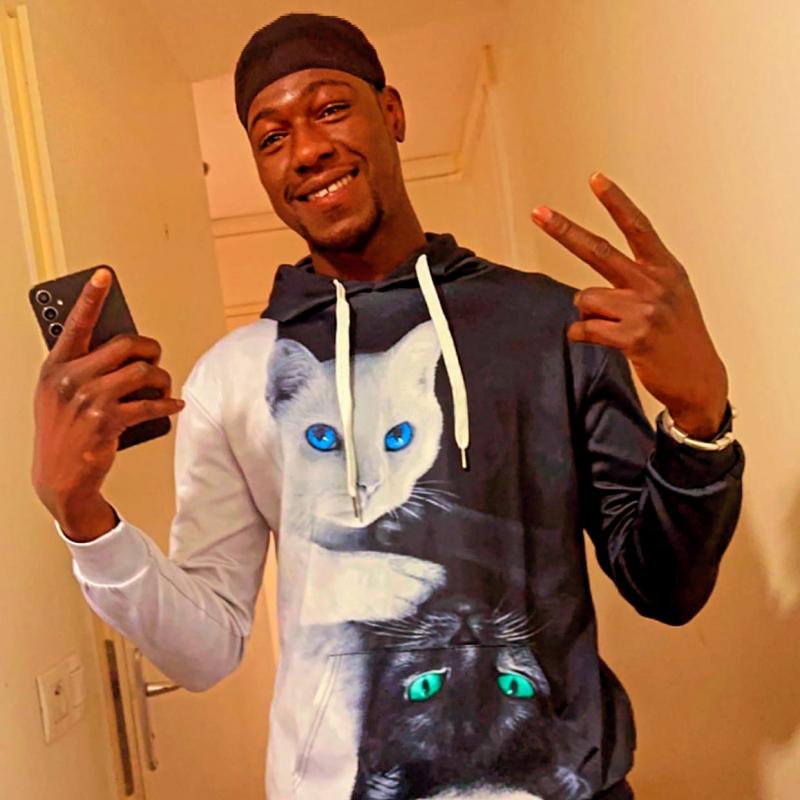 Azo 26 ans paris 20eme arrondissement