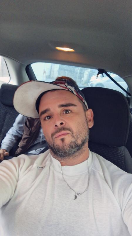 André 47 ans La Ville du Bois