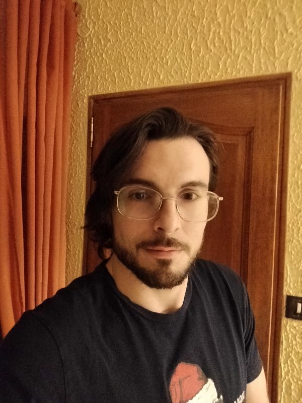 Flo 31 ans Valentigney