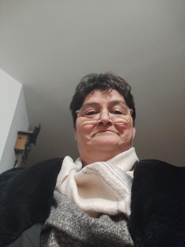 myriam 58 ans Meulers