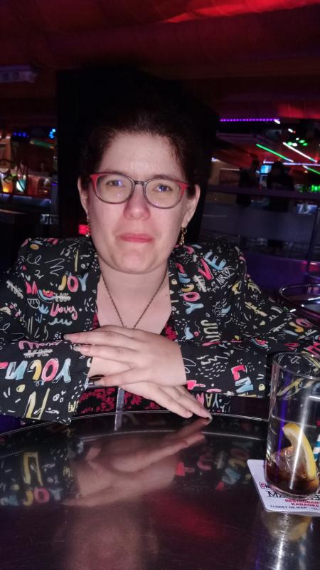 Audrey 42 ans Bezouce