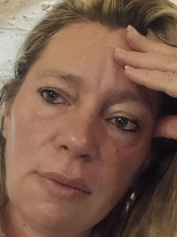 Deesse 48 ans Angles