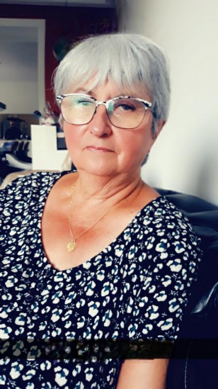 Maryse 74 ans La Couronne