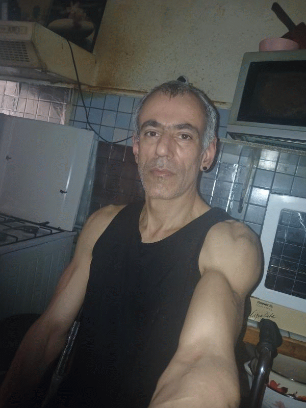 olivier 44 ans Courpière