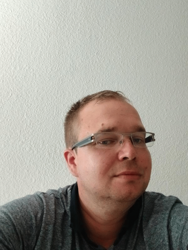 Sébastien  39 ans Auboué