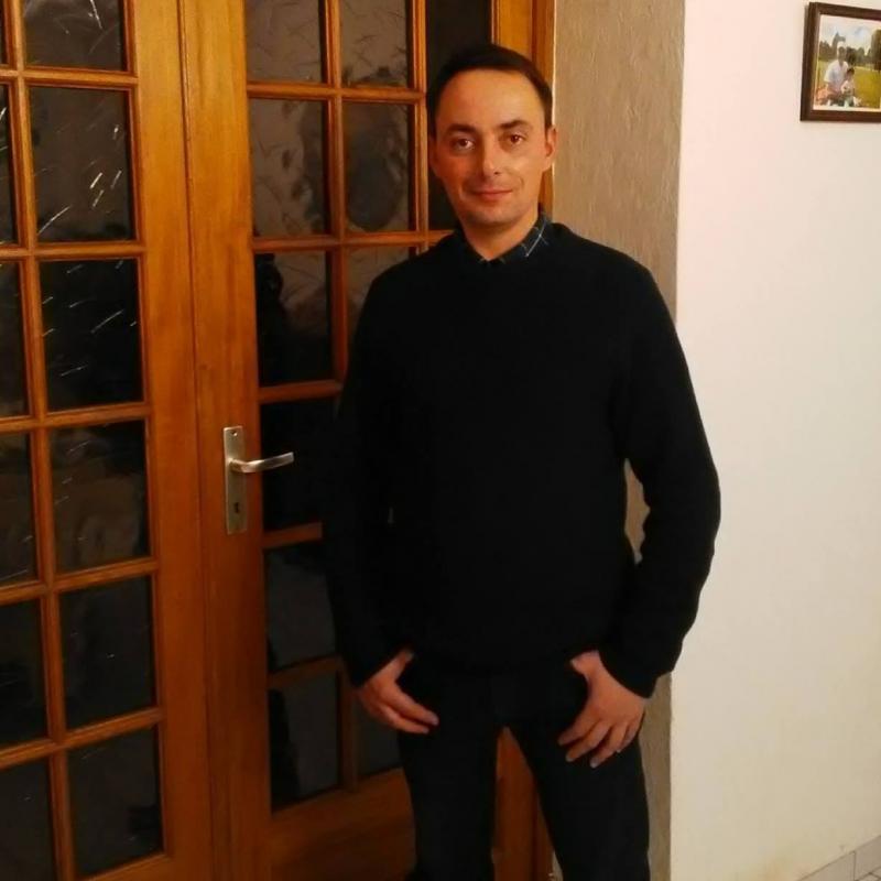 romain 41 ans Carency