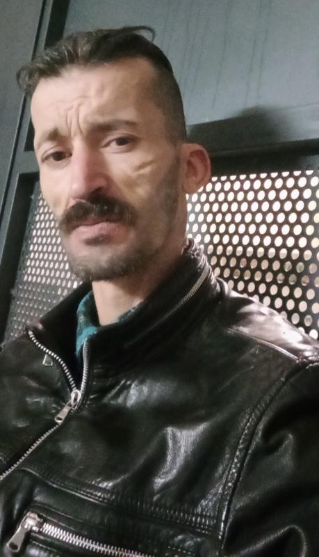 Mahyou 46 ans Nanterre