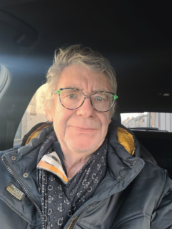 Hubert 66 ans Artenay