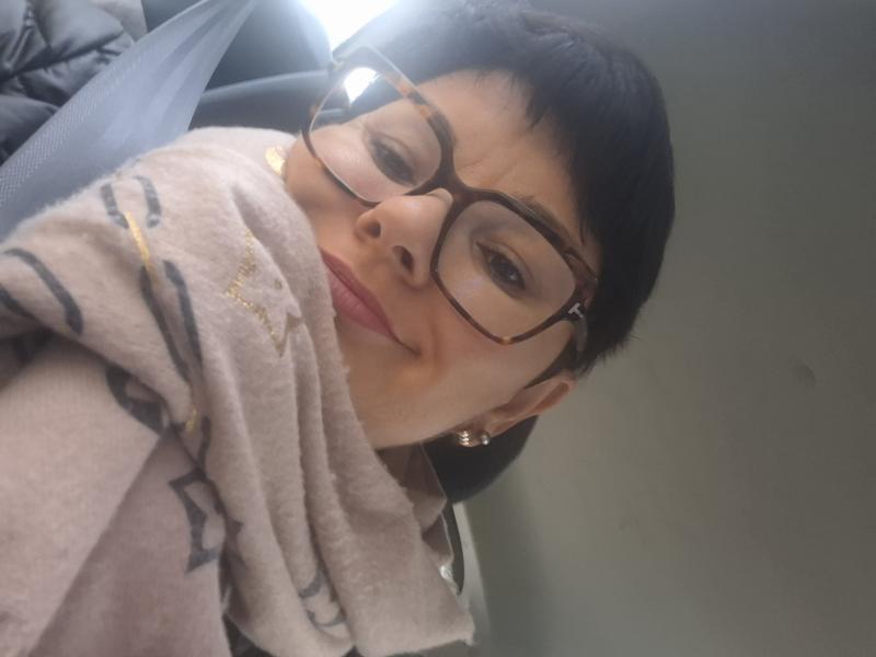 Vanessa Sauvadon 38 ans Saint Montant