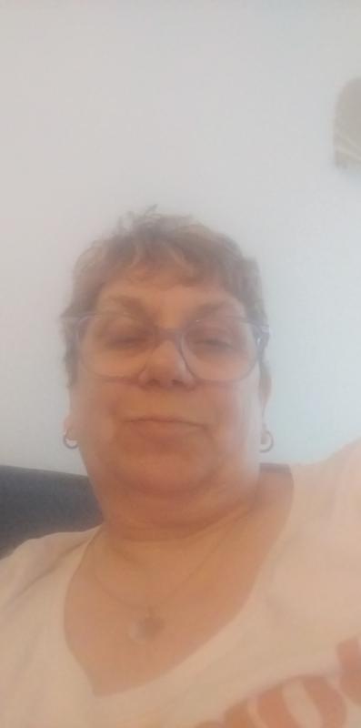 Marie  60 ans Villeherviers