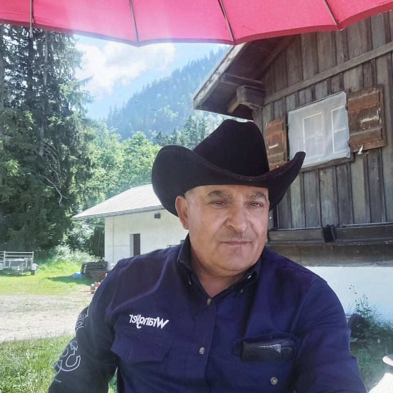 zianou 67 ans Pamiers