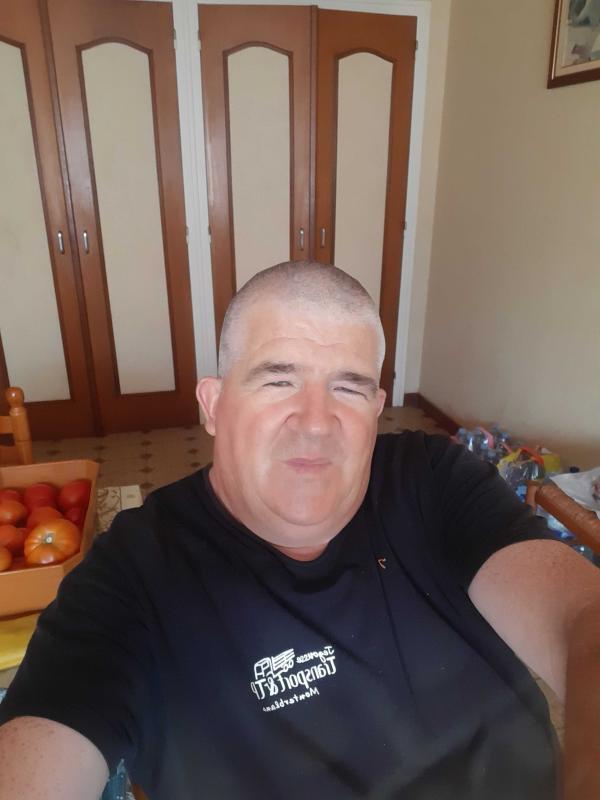 Stéphane 53 ans Plumelec