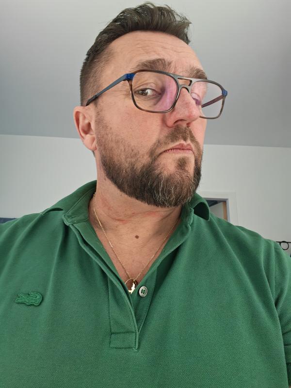 Domdoumi 54 ans Saint Fulgent