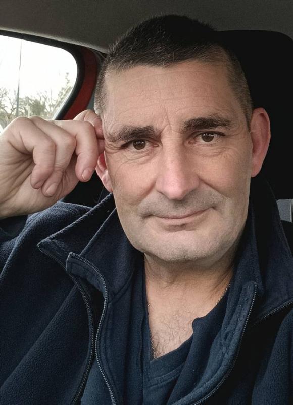 manubill 56 ans Croutelle