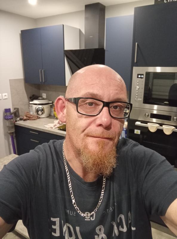 Stark 42 ans Lécluse