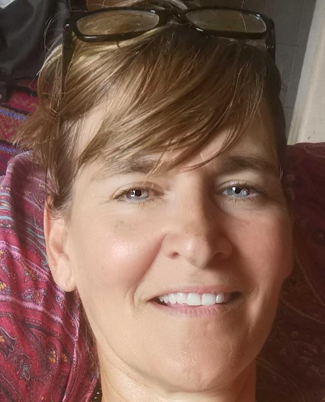 Laura 55 ans marseille 9eme arrondisse