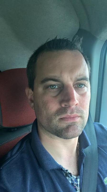 Pablo  42 ans La Pallice