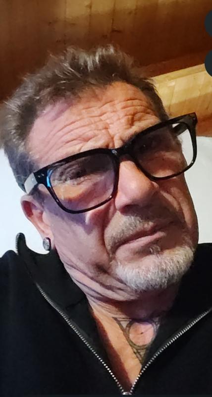 Miguel  65 ans Rumilly