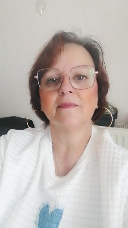 Elisabeth  65 ans Limoges