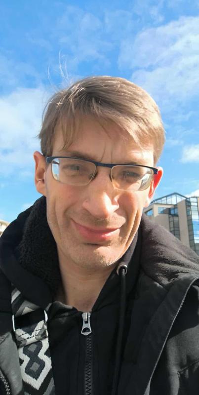 Nico 42 ans Aurillac