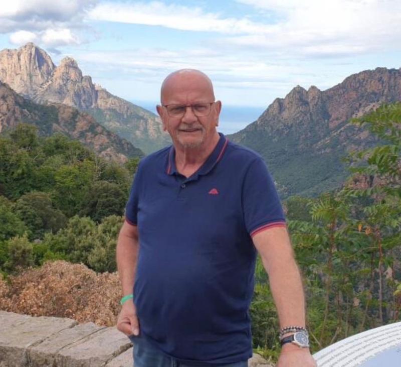 Jean pierre 67 ans Lorient