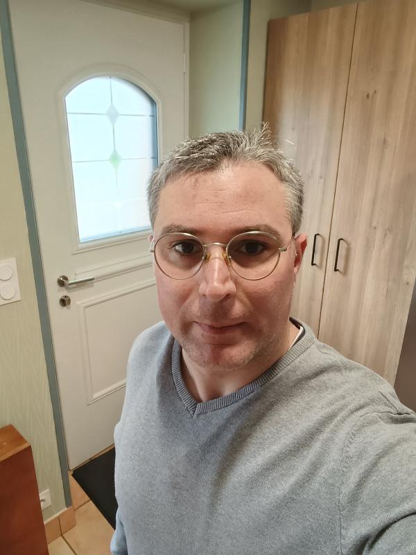 Jonathan  39 ans Mamers