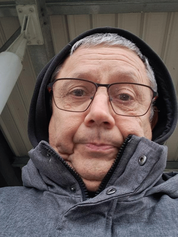 Sylvain 61 ans Domont