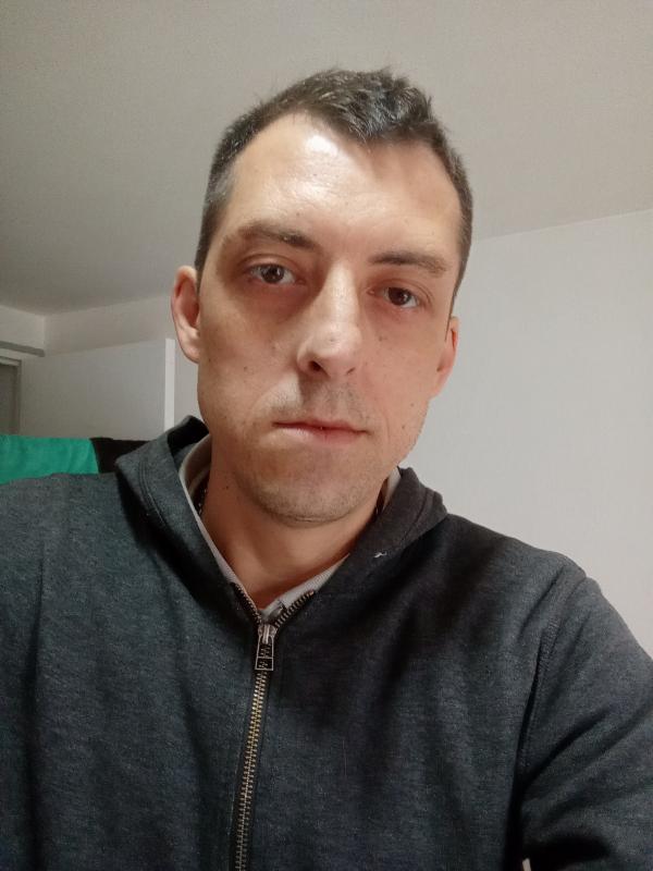 Kev 37 ans La Ferté Bernard