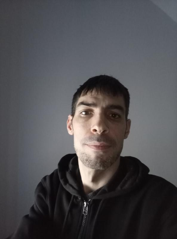 tinkete 44 ans Montereau faut Yonne