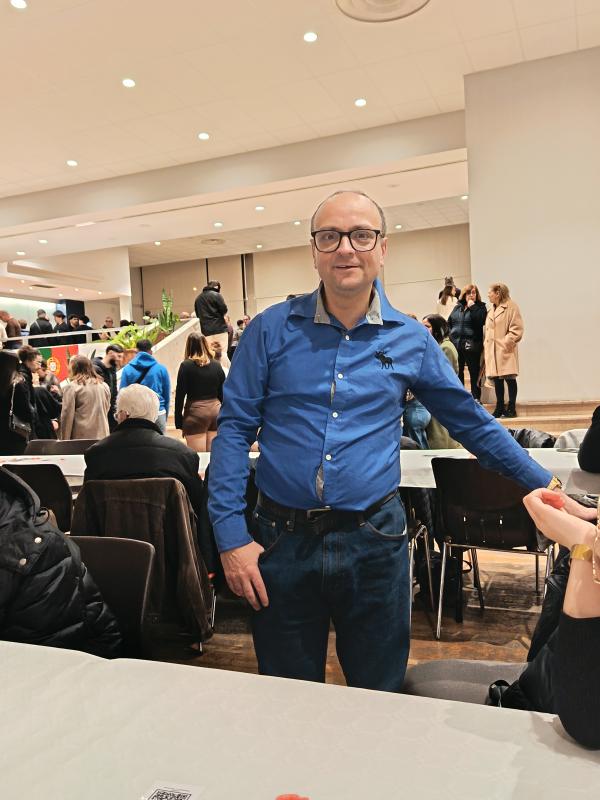 Philippe  44 ans Tourcoing