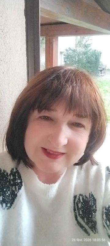 Patricia  61 ans Vigneux sur Seine