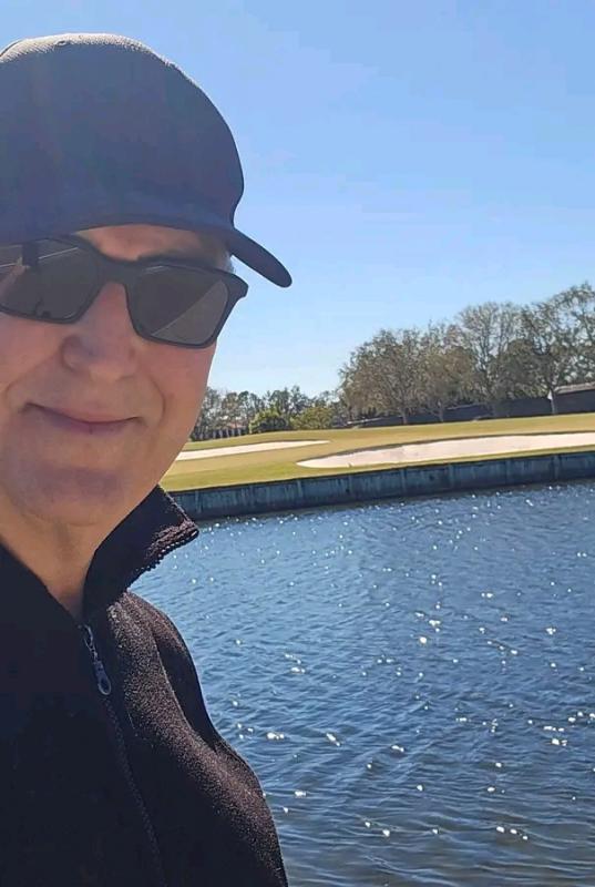 Renzo  62 ans Toulouse