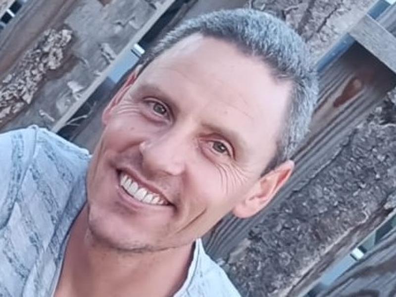 Micka 41 ans Bourret